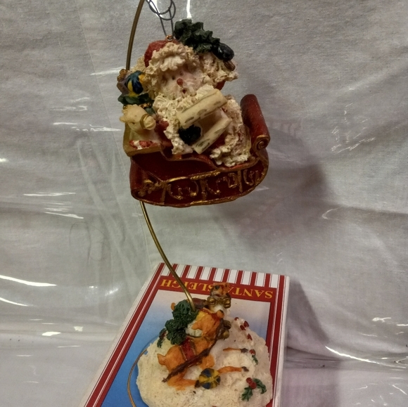 💕Vintage Santa Sleigh Gift Collection Hanging Ornament Resin Reindeers - Picture 3 of 7